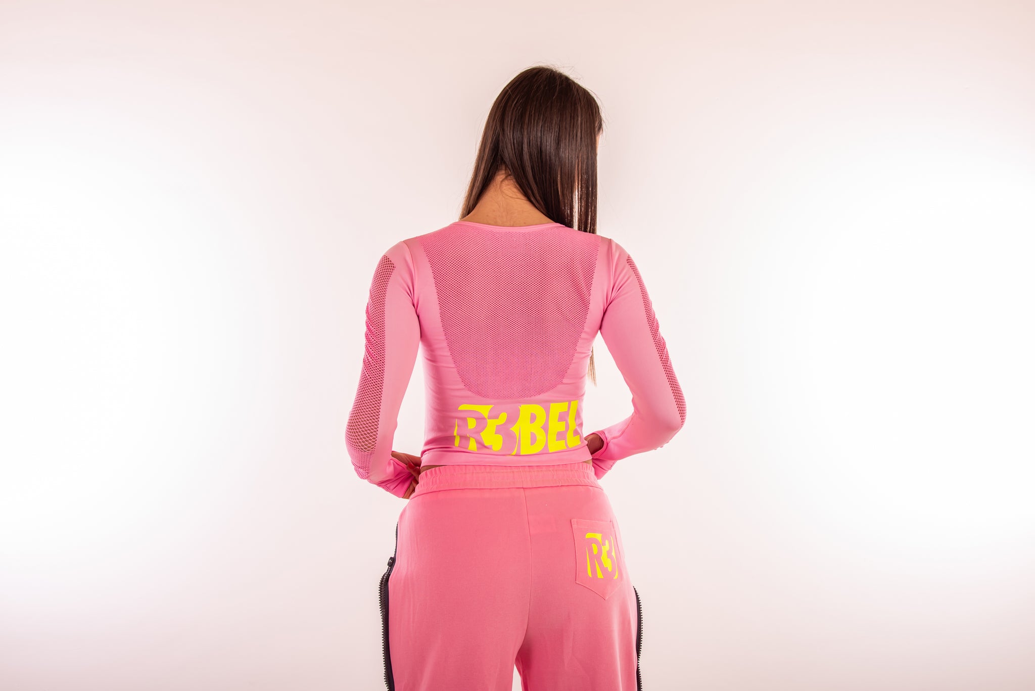 Long-Sleeved Technical Mesh Shirt - Pink